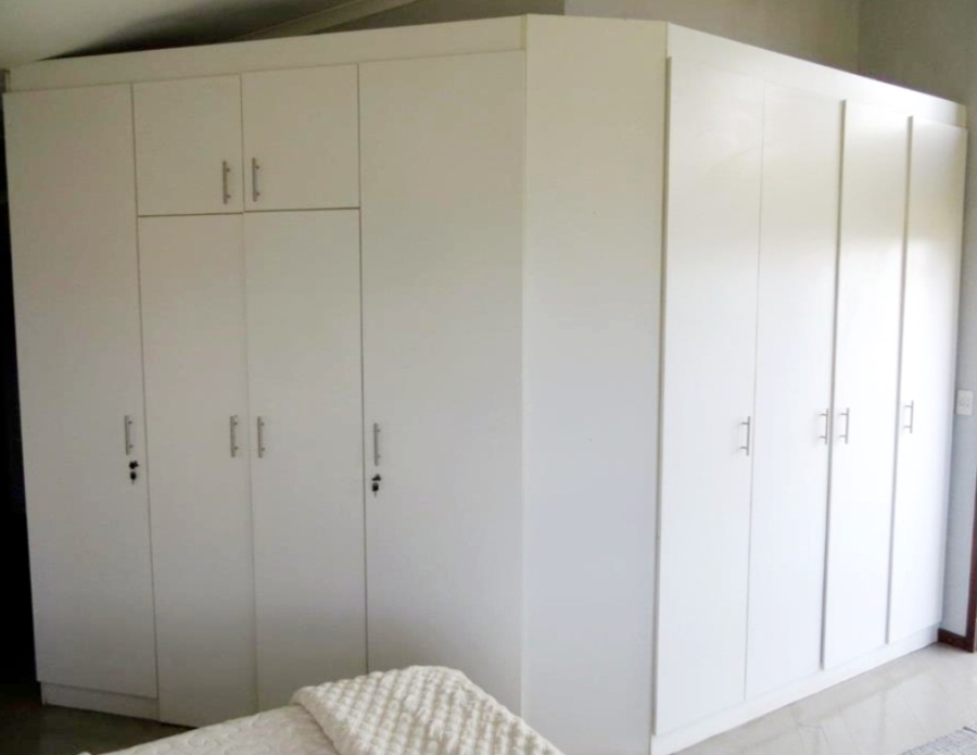 5 Bedroom Property for Sale in De Bakke Western Cape